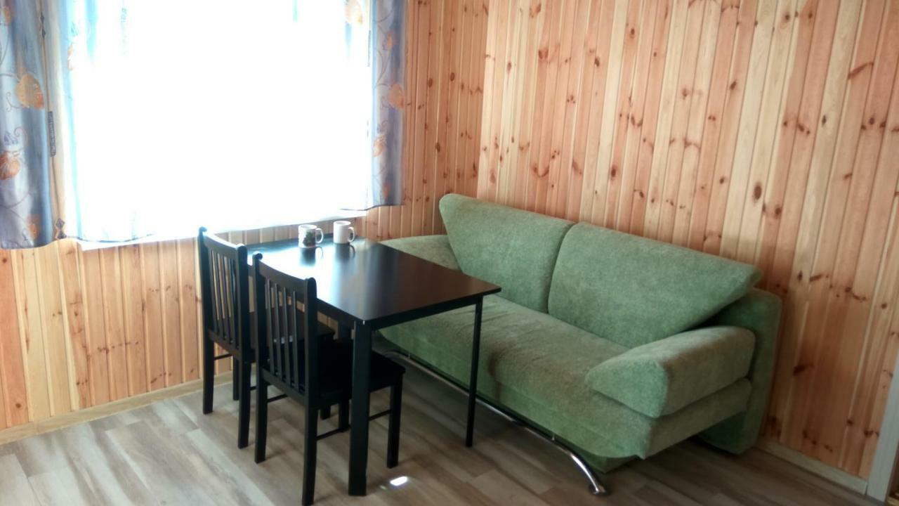 Eco House Hotel Tjornomorsk Eksteriør billede