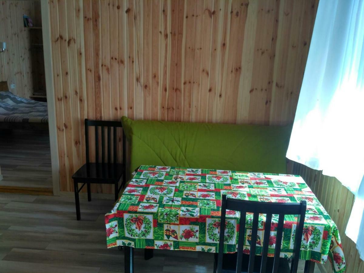 Eco House Hotel Tjornomorsk Eksteriør billede